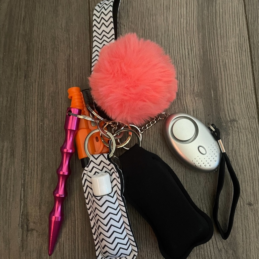 Safety keychains - Picture 9 of 9